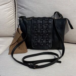 Vilenca Holland Elegant Black Leather Crossbody Bag with Woven Accent